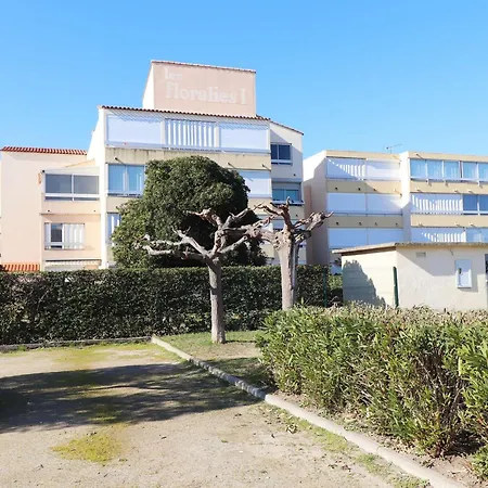 Duplex 2 Pieces Avec Terrasse, Solarium Et Parking Prive Proche Et Commerces - Fr-1-307-271 Le Grau-du-Roi