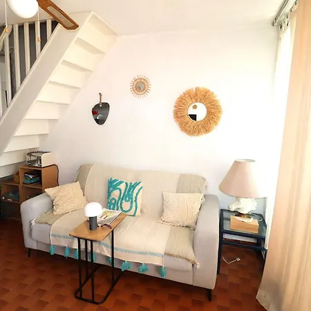 Duplex 2 Pieces Avec Terrasse, Solarium Et Parking Prive Proche Et Commerces - Fr-1-307-271 Lägenhet Le Grau-du-Roi